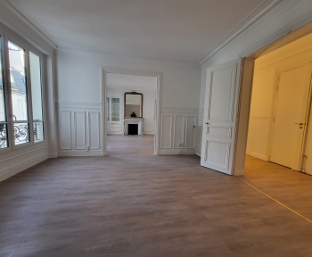 Location Appartement 3 pièces Paris 8ème arrondissement (75008) - PARIS 8EME PARC MONCEAU 