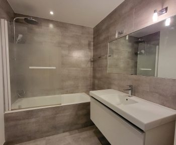 Location Appartement 3 pièces Paris 8ème arrondissement (75008) - PARIS 8EME PARC MONCEAU 